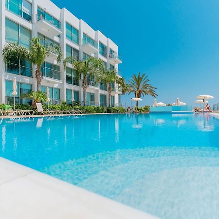 Diana - Coralli Beachfront Apartment 普罗塔拉斯 外观 照片