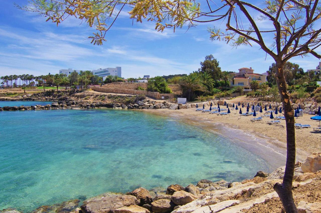 Diana - Coralli Beachfront Apartment 普罗塔拉斯 外观 照片